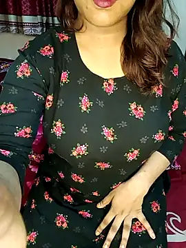 Dayna-36 online show from 09-25-25, 03:29