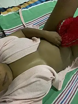 Snapshot of Annstella chatting on 02-17-25, 03:11 Annstella online show from 02-17-25, 03:11