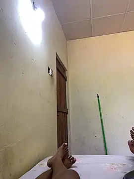 Snapshot of Annstella chatting on 10-29-25, 06:23 Annstella online show from 10-29-25, 06:23