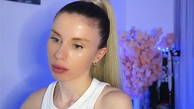 ivyleague  online show from 03-27-26, 06:20