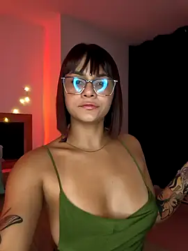 Snapshot of Susi_bell chatting on 05-09-26, 02:37 Susi bell online show from 05-09-26, 02:37