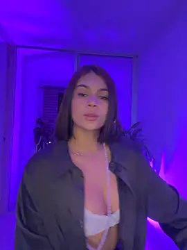 Snapshot of Susi_bell chatting on 01-12-25, 11:47 Susi bell online show from 01-12-25, 11:47