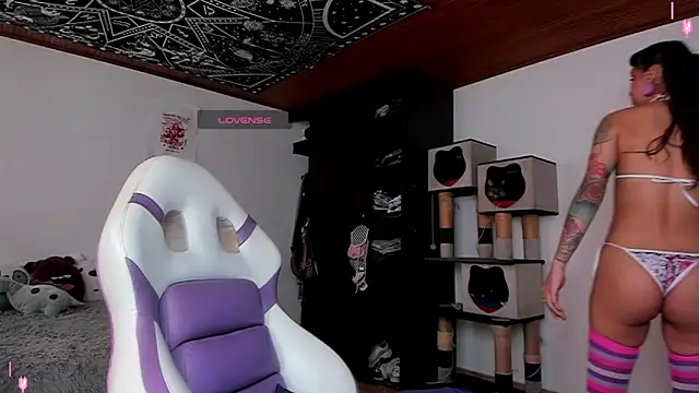 devadolll online show from 04-02-26, 08:04