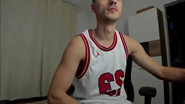 Jimmymorello online show from 09-24-25, 04:35