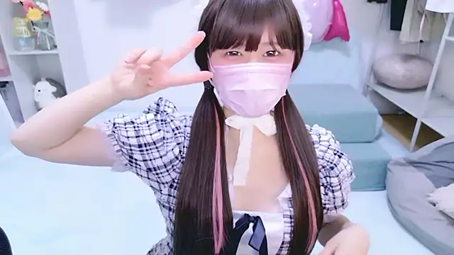 Snapshot of 963_kurumi chatting on 05-09-26, 12:47 963 kurumi online show from 05-09-26, 12:47
