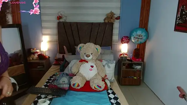 Nadia 84 online show from 06-01-26, 12:27