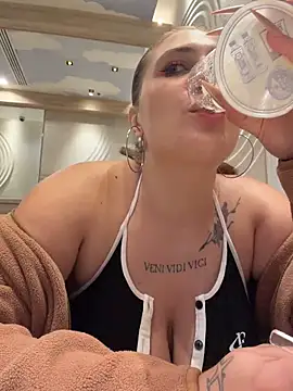 JessiMur online show from 02-20-26, 06:26