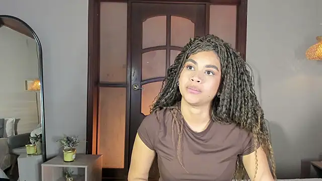 nayah   online show from 04-07-26, 08:54