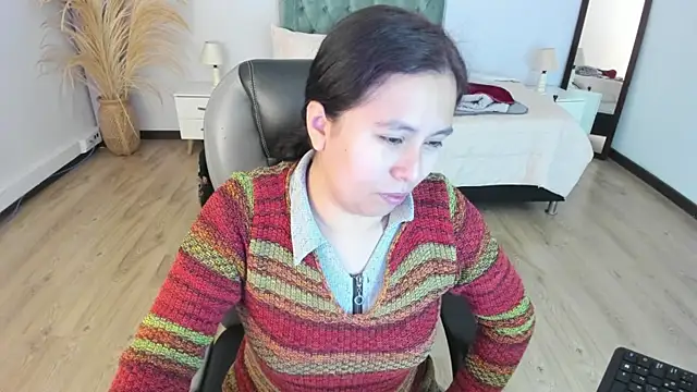  Natalie18 online show from 11-23-25, 11:48