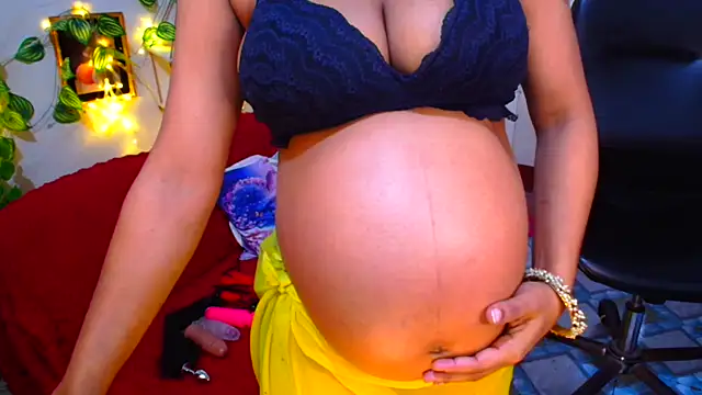 SnoowForYou online show from 02-07-26, 01:57