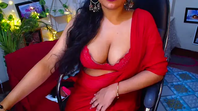 Snapshot of SnoowForYou chatting on 09-28-25, 01:45 SnoowForYou online show from 09-28-25, 01:45