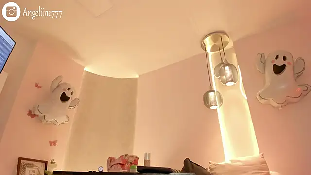 angeline-777 online show from 10-28-25, 01:10