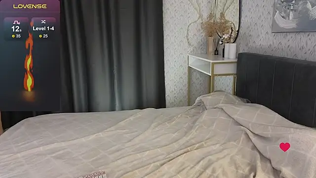 YourSweetDream  online show from 09-09-25, 08:24