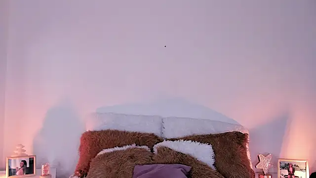 rosemonrooe online show from 09-20-25, 03:06