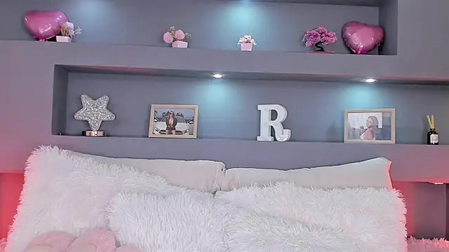 rosemonrooe online show from 10-11-25, 03:13