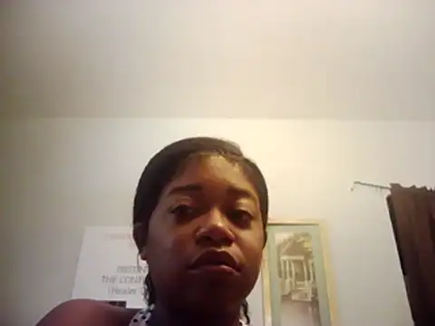 Snapshot of MommyConfident chatting on 08-05-26, 08:47 MommyConfident online show from 08-05-26, 08:47