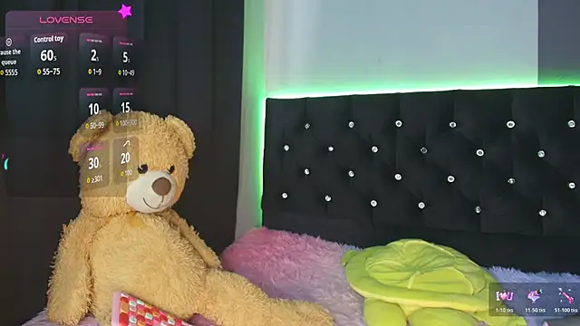 Snapshot of Kagome01 chatting on 07-20-26, 12:40 Kagome01 online show from 07-20-26, 12:40