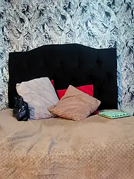 Devil Sara online show from 11-06-25, 01:37