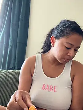 VanessaBling online show from 03-27-26, 03:02