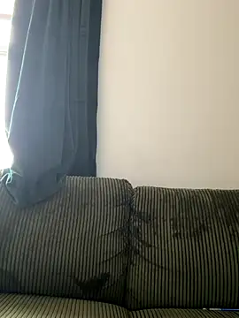 VanessaBling online show from 12-20-25, 03:48