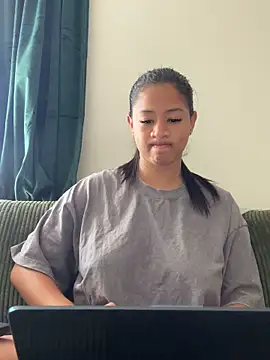 VanessaBling online show from 03-19-26, 03:23