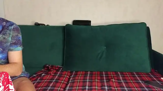 FoxLoveBasik online show from 02-12-25, 02:10