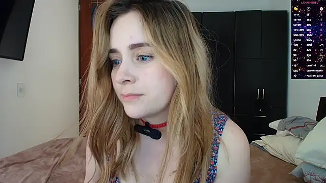 Snapshot of miss_seline chatting on 02-14-25, 01:34 miss seline online show from 02-14-25, 01:34