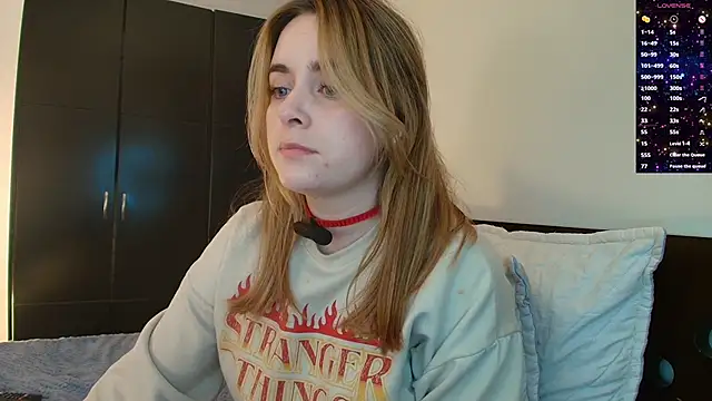 Snapshot of miss_seline chatting on 01-22-25, 11:53 miss seline online show from 01-22-25, 11:53