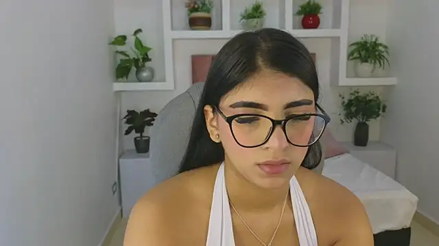 maiaa ruiz online show from 05-23-26, 01:10
