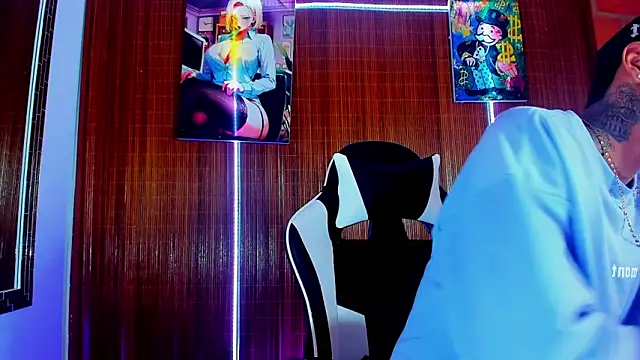 Liam lee online show from 02-06-26, 09:11