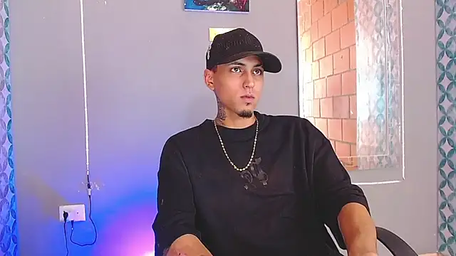 Liam lee online show from 07-08-26, 08:42