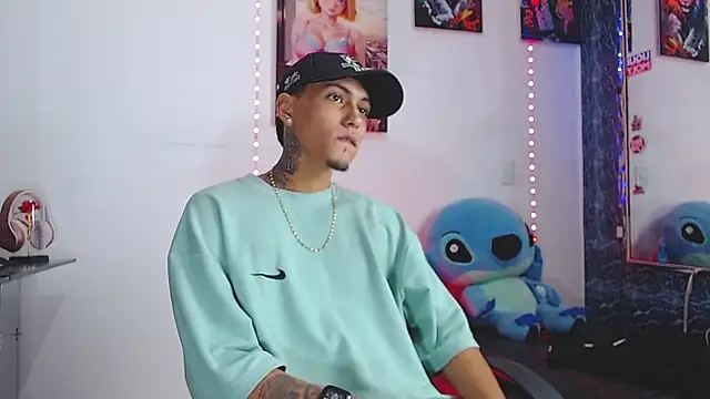 Liam lee online show from 11-07-25, 11:59