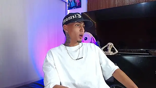 Liam lee online show from 12-03-25, 11:25