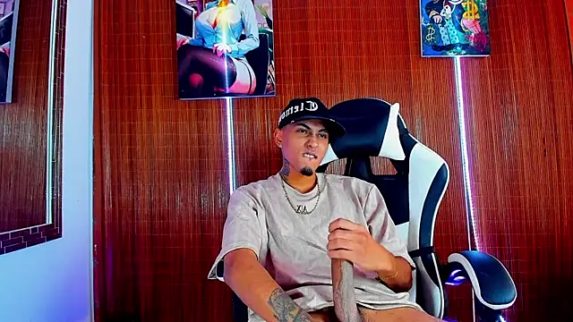 Liam lee online show from 02-17-26, 03:20