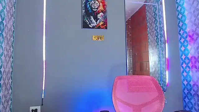 Liam lee online show from 04-10-26, 10:28