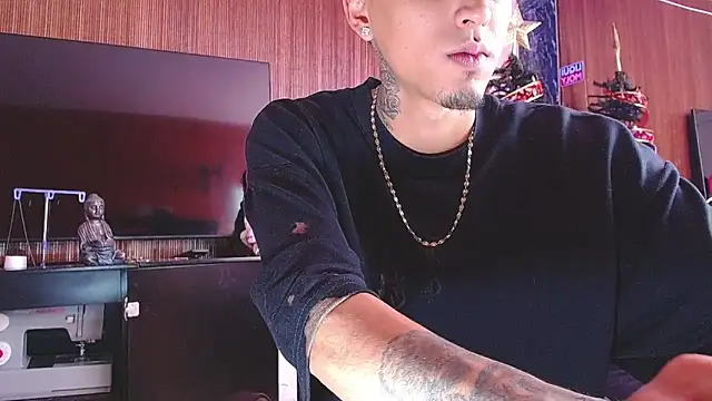 Liam lee online show from 12-14-25, 08:03