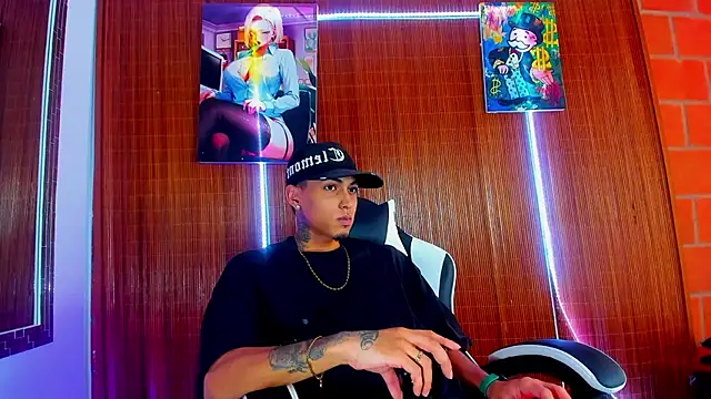 Liam lee online show from 02-10-26, 09:14