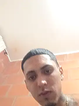 Liam lee online show from 11-22-25, 04:22