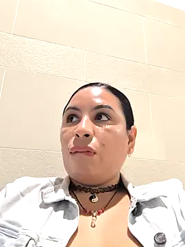Francesca ferrari online show from 10-06-25, 05:46