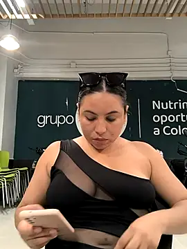Francesca ferrari online show from 03-22-25, 05:41