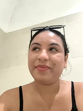 Francesca ferrari online show from 03-15-25, 08:10