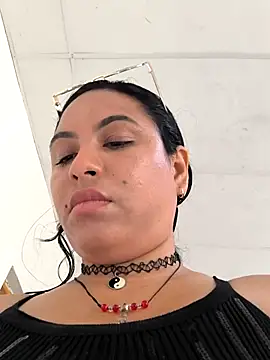 Francesca ferrari online show from 09-12-25, 03:45