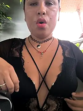 Francesca ferrari online show from 10-08-25, 07:36