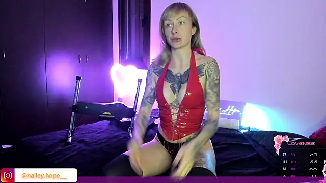 Snapshot of haileyhope_ chatting on 12-17-24, 05:36 haileyhope  online show from 12-17-24, 05:36