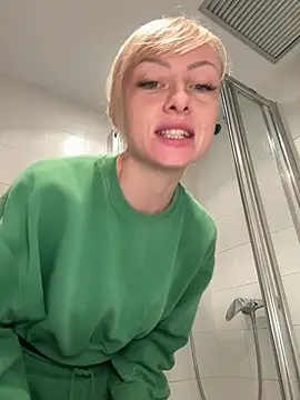 haileyhope  online show from 03-16-26, 08:11