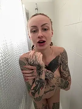 haileyhope  online show from 04-07-26, 09:55