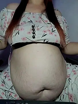 Snapshot of Scarlet_garnet chatting on 07-31-26, 12:32 Scarlet garnet online show from 07-31-26, 12:32