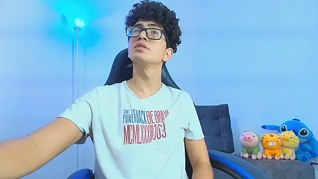 TylerWhite  online show from 11-14-25, 03:32