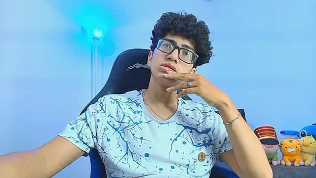 TylerWhite  online show from 11-15-25, 07:45