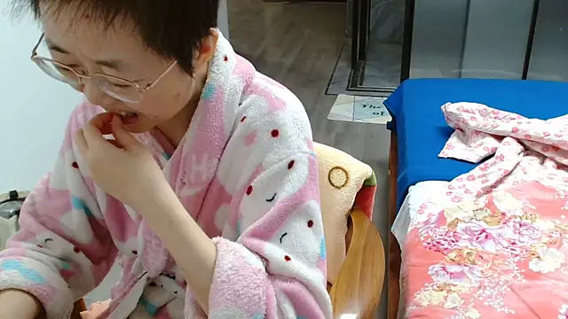 sonyx online show from 12-22-25, 09:42